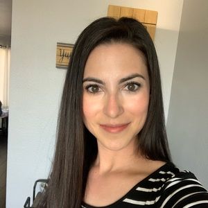 Meet your Posher, Celina